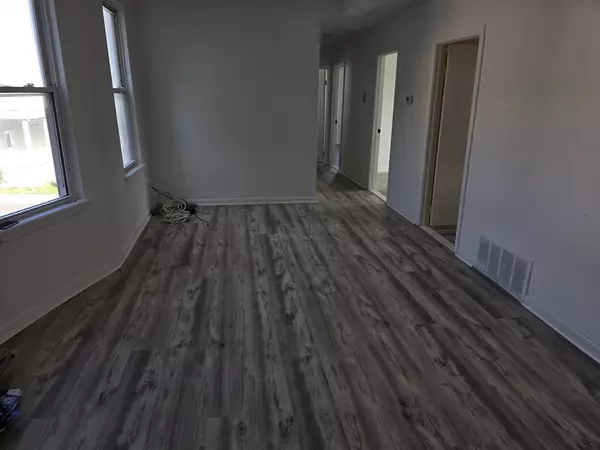 Boston, MA 02121,41 Michigan Ave #2