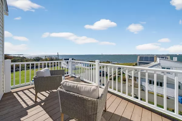 10 Jerusalem Rd, Fairhaven, MA 02719