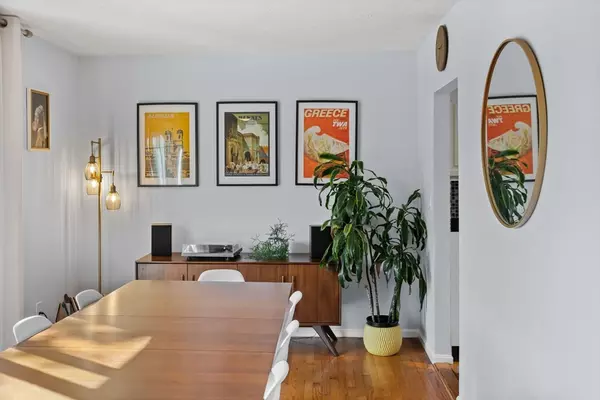 Melrose, MA 02176,45 W Emerson #4