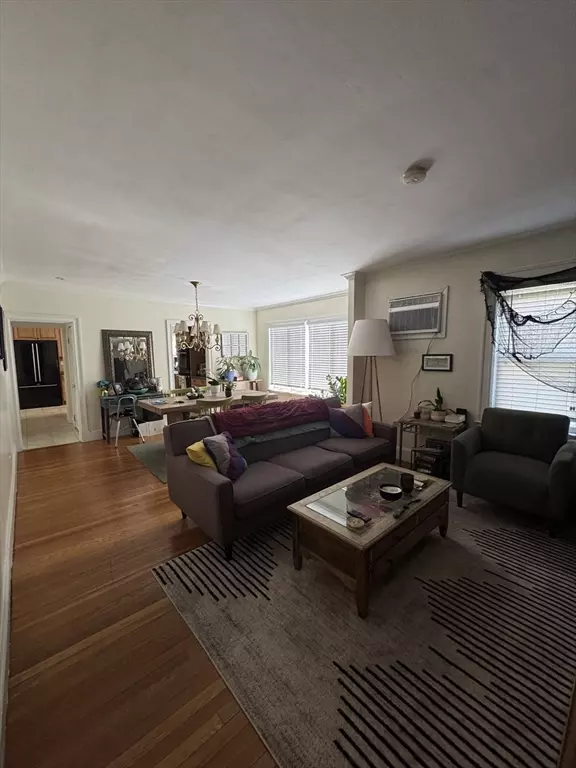 Medford, MA 02155,883 Fellsway #1