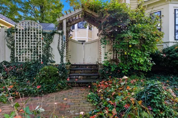 Concord, MA 01742,52 Bow St