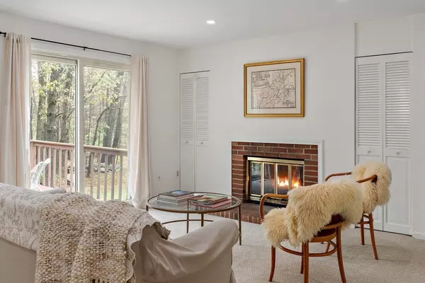 7 Fox Hollow #7, Wayland, MA 01778