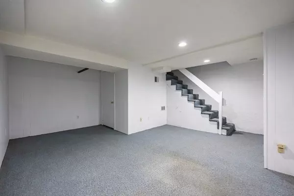 Watertown, MA 02472,356 Lexington St #356