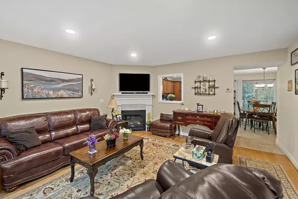 Tewksbury, MA 01876,5 Kensington Way #5