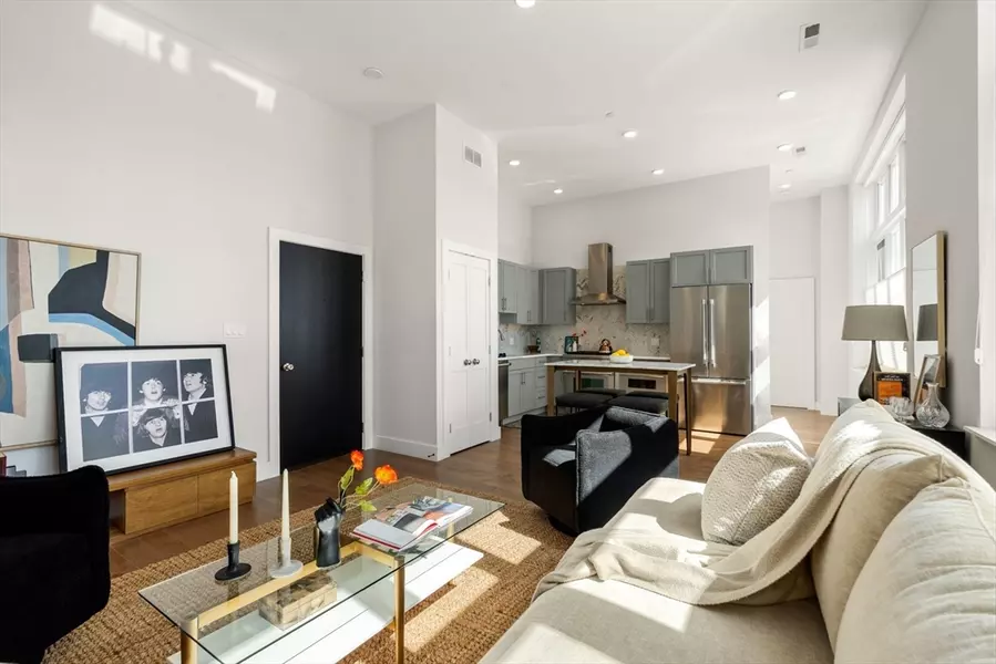 50 Hichborn St #101, Boston, MA 02135