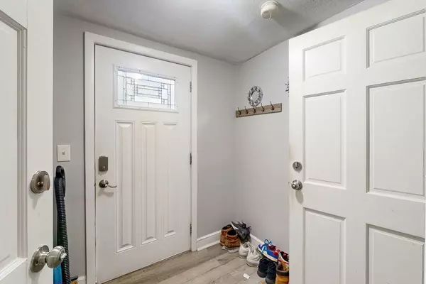 Revere, MA 02151,379 Fenno Street