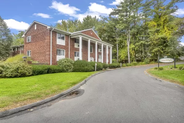 74 Barrett St #105, Northampton, MA 01060
