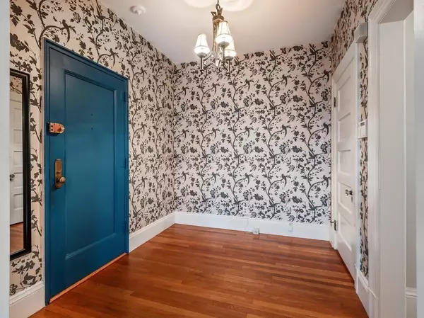 Arlington, MA 02476,135 Pleasant St #34 prev 13