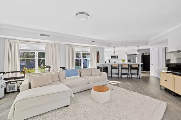 Milton, MA 02186,131 Eliot St #312