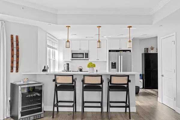 Milton, MA 02186,131 Eliot St #312