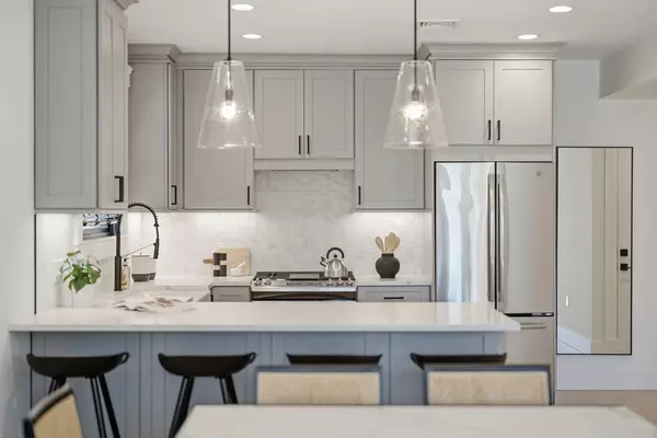 Boston, MA 02128,398 Bremen Street #2