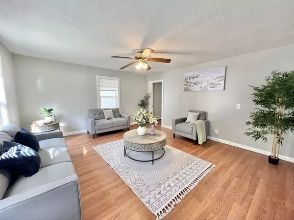 38 Hazel St, Fitchburg, MA 01420