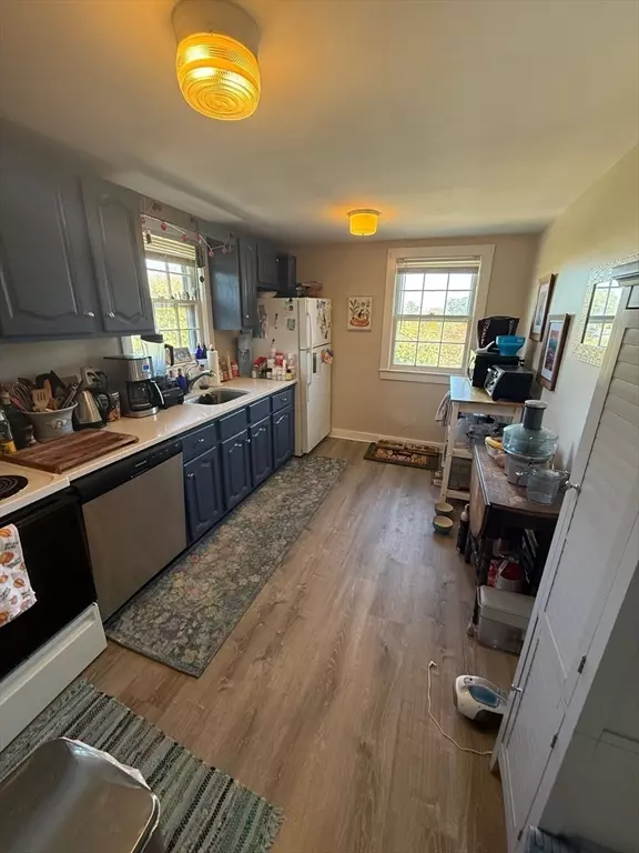 Marblehead, MA 01945,18 Merritt #7