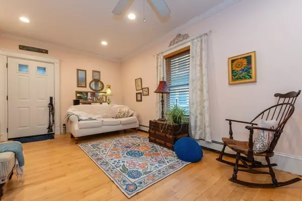 Cambridge, MA 02139,135-139 Pearl Street #1