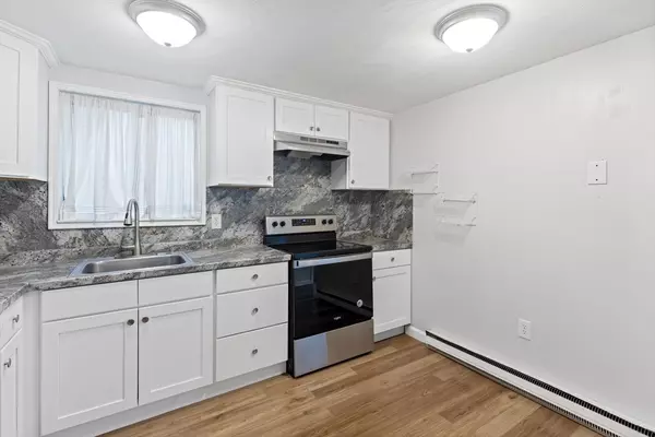 Marshfield, MA 02050,5 Royal Dane #46