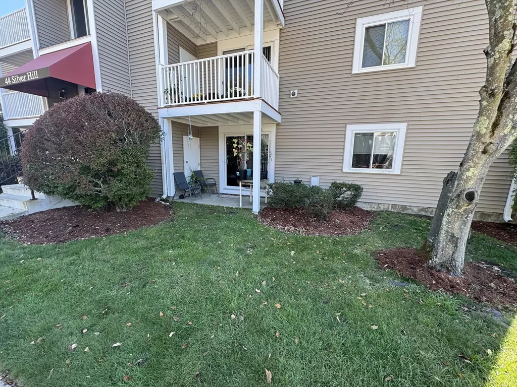 Natick, MA 01760,44 Silver Hill Ln #15
