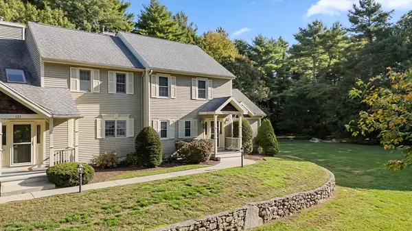 124 Ashley Lane #12-4, Middleboro, MA 02346