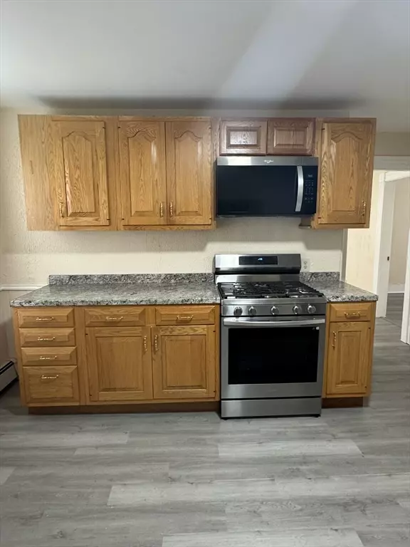 Worcester, MA 01610,23 Endicott St #2