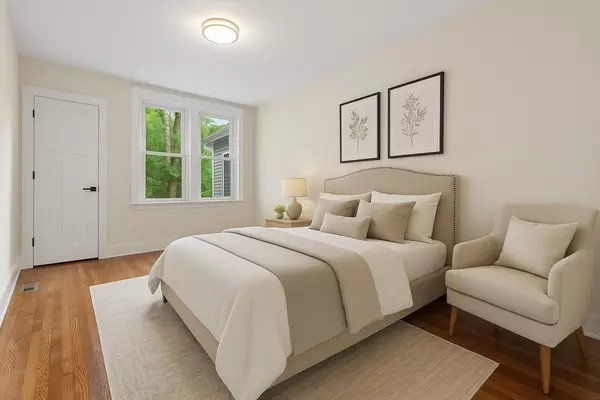 Newton, MA 02458,33 George St. #33