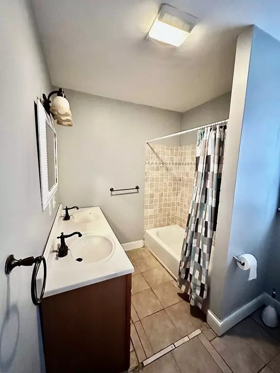 Boston, MA 02130,3243 Washington St #1