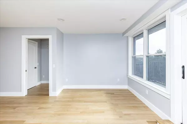 Boston, MA 02127,150 W. Broadway #418
