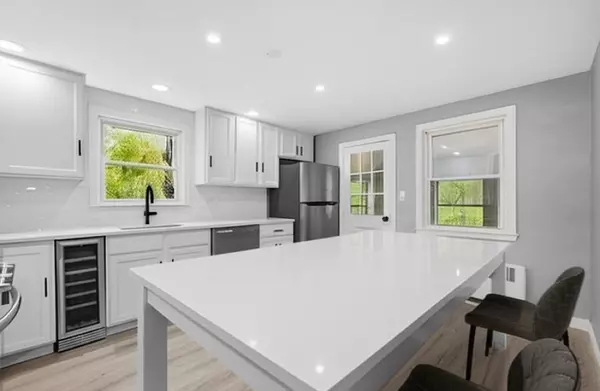 Weymouth, MA 02188,255 West St