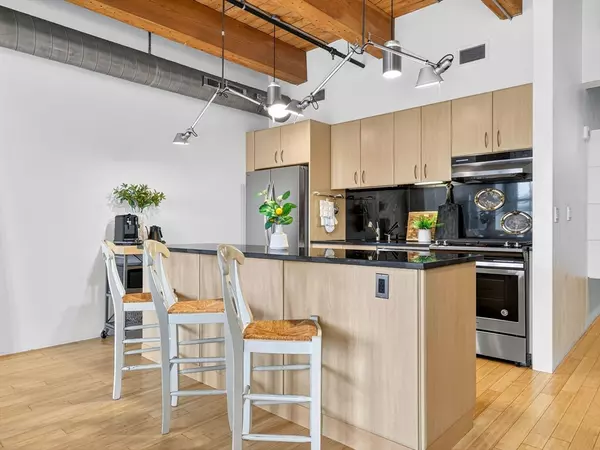 Boston, MA 02127,9 West Broadway #508