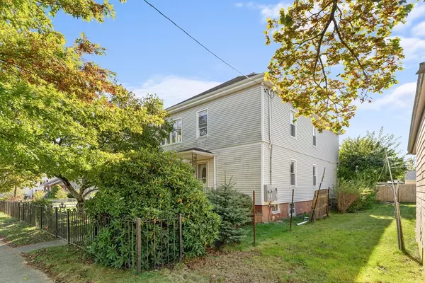 New Bedford, MA 02745,362 Tarkiln Hill Rd