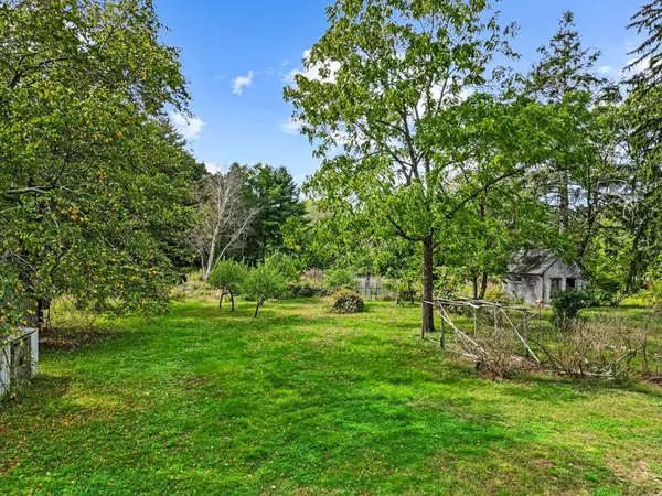 Dartmouth, MA 02714,595B Quanapoag