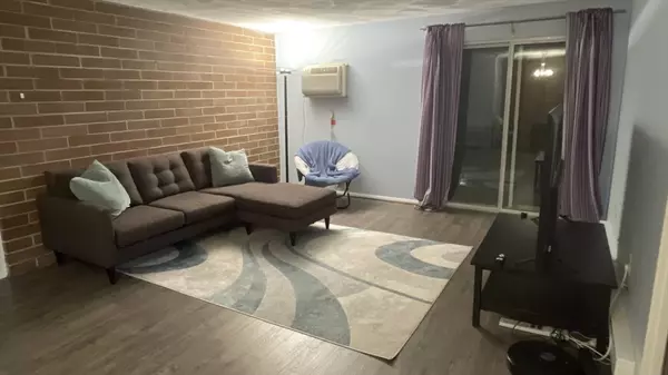 Quincy, MA 02171,115 W Squantum St #613