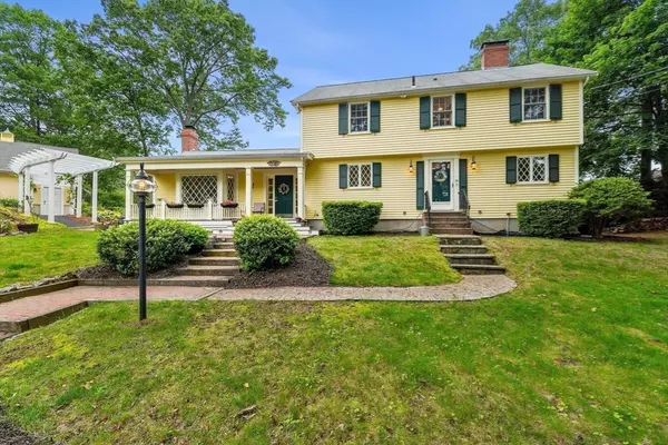 Danvers, MA 01923,16 Rockland Rd