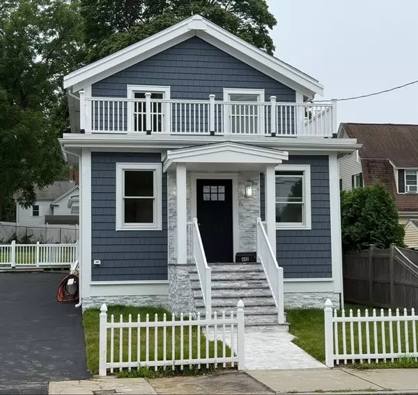 Dedham, MA 02026,442 High Street