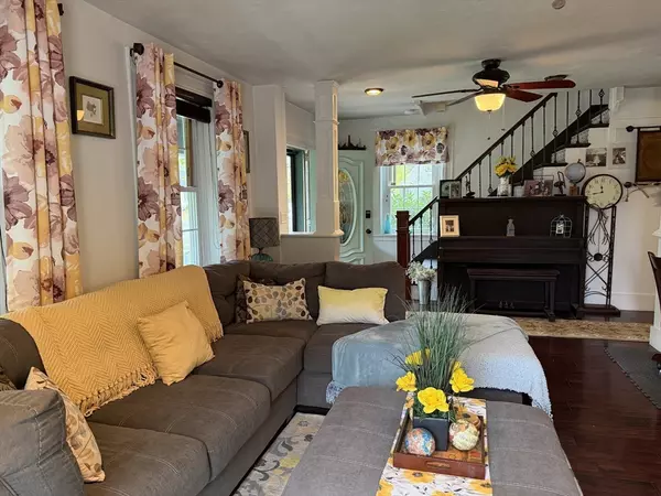 Raynham, MA 02767,208 South Main
