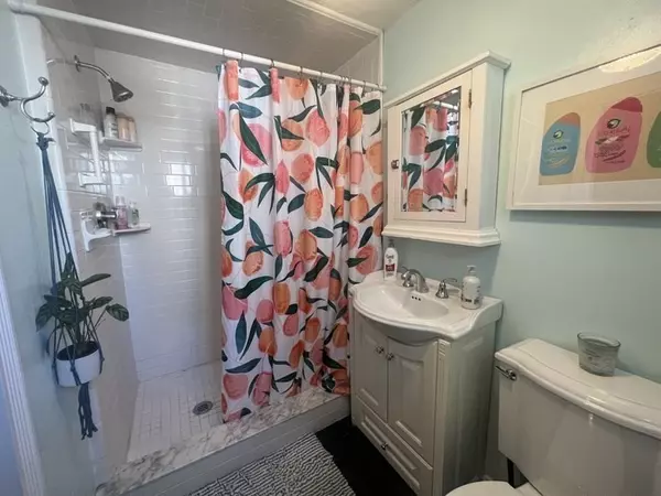 Medford, MA 02155,27 Holton #1