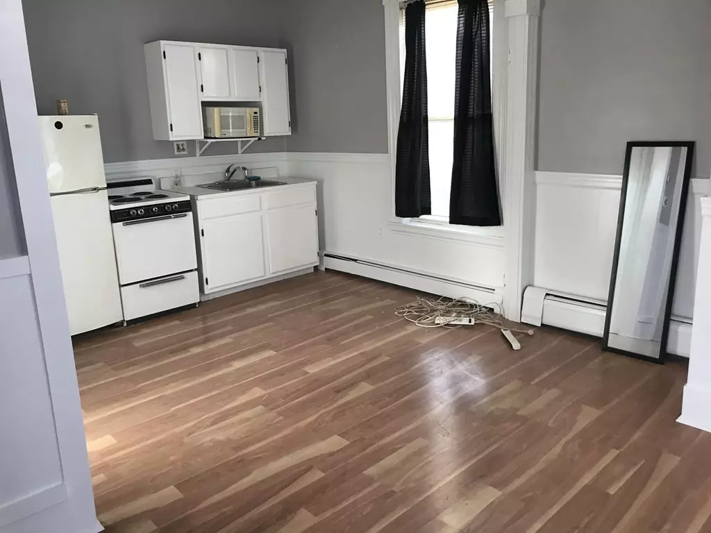 Danvers, MA 01923,29 Conant St #1