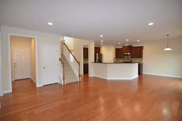 Hopkinton, MA 01748,8 Spicebush Court