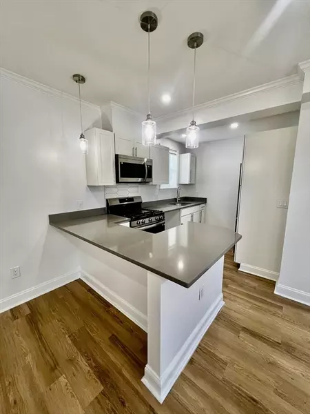 12 Nashua St #3, Fitchburg, MA 01420