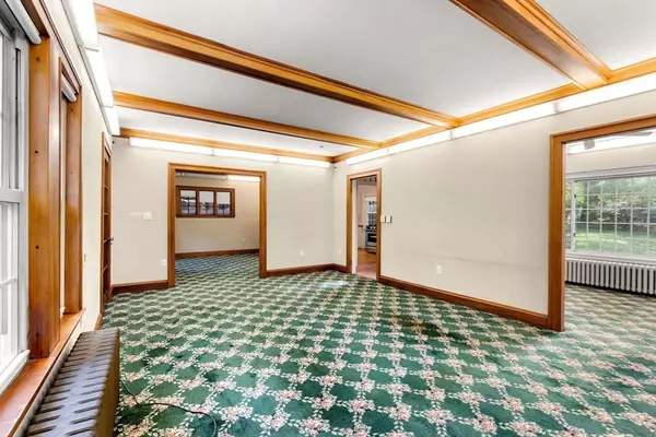 Newton, MA 02458,68 Vernon St