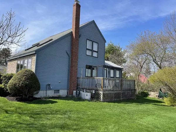 Wells, ME 04090,16 Howard Ave