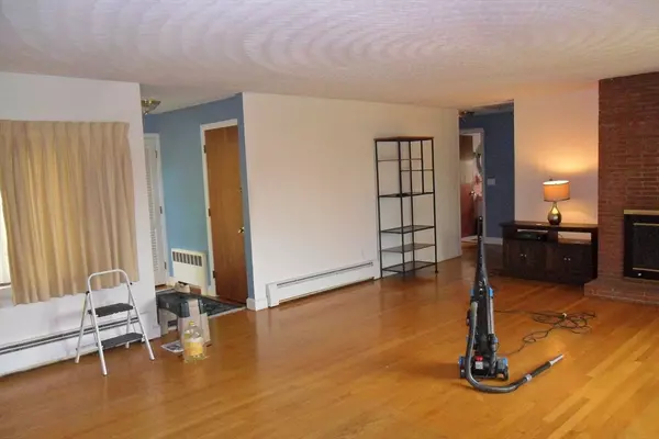 Ashland, MA 01721,295 A Winter Street #0