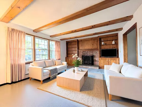 Lawrence, MA 01843,34 Leeds Ter