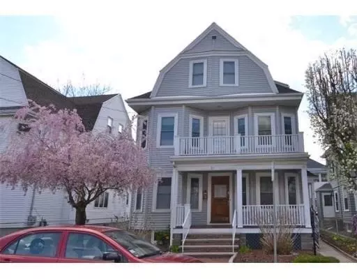 Medford, MA 02155,25 Saint Clements Street #1