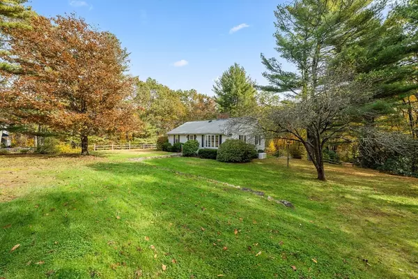 55 Warren St, Boylston, MA 01505