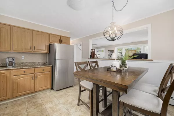 New Bedford, MA 02740,42 Fairmount St