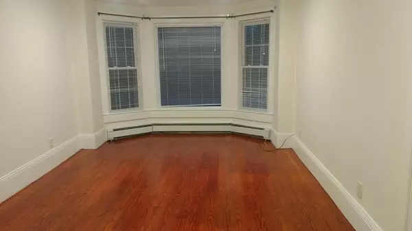 Northbridge, MA 01534,166 Sutton St #1