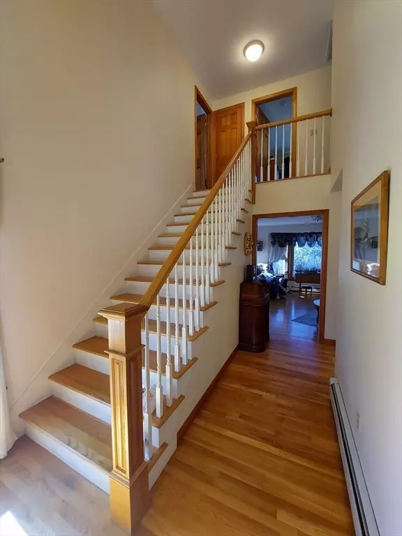 Fall River, MA 02724,391 Clarkson St