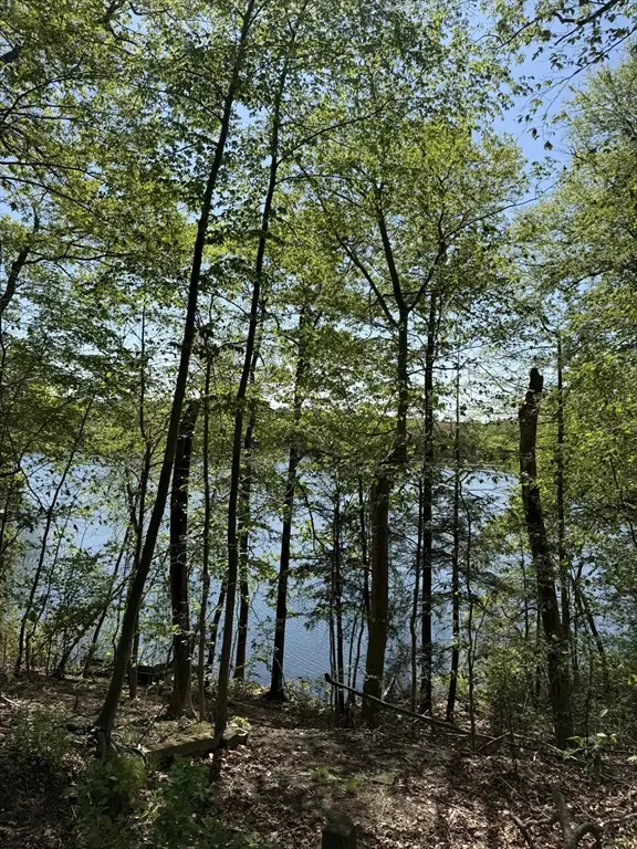 Wayland, MA 01778,108 Dudley Rd