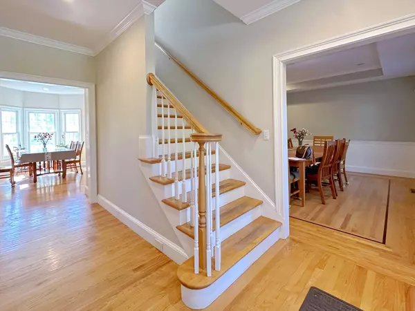 Lexington, MA 02420,11 Oakland St