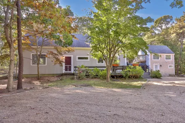 Edgartown, MA 02539,10 Dory Circle