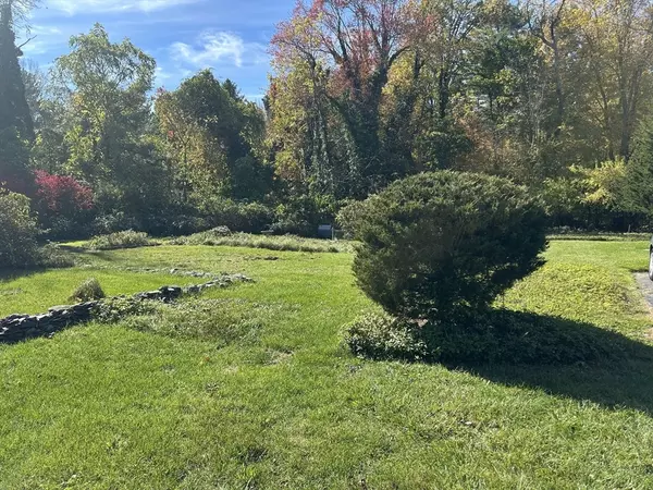 West Bridgewater, MA 02379,31 Glenmere Str